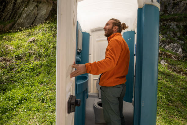 Best Porta potty delivery and setup  in Stony Point, MI